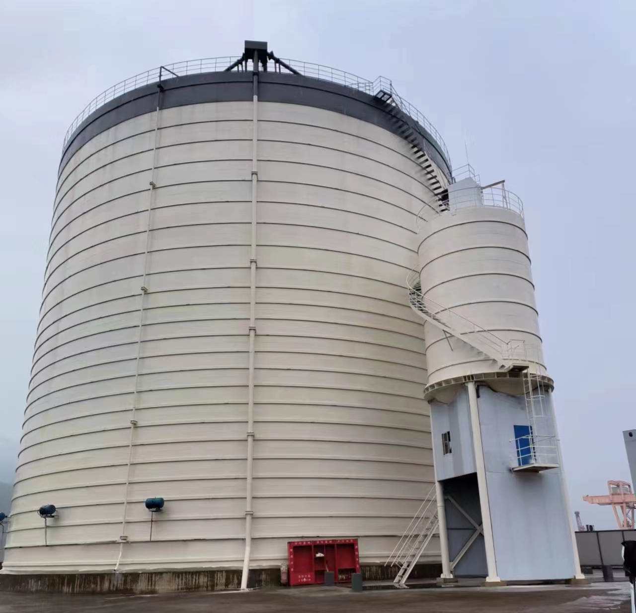 南明10万吨水泥钢板库